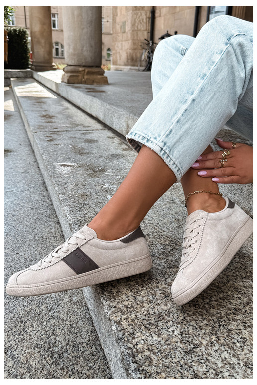 Baskets pour femmes en daim synthétique Big Star UU274440 en sable