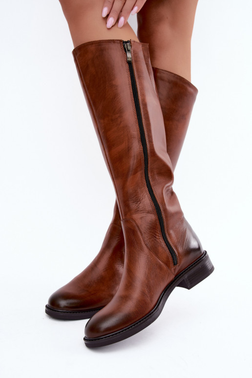 Bottes en cuir pour femmes jusqu'au genou avec talons larges isolées Zazoo 70163 marron
