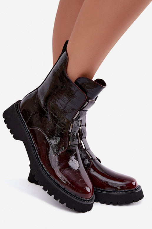 Bottines isolées pour femmes avec effet verni T.Sokolski Z26-501 bordeaux