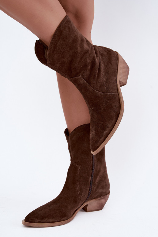 Bottes isolées en suède synthétique style cowboy Zazoo 4311 en couleur chocolat