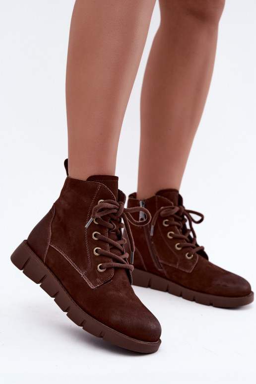 Bottines isolées en cuir naturel à lacets Vinceza 67040 en couleur chocolat
