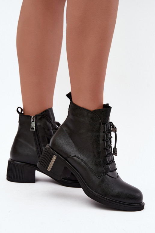 Bottines isolées en cuir naturel Klocke Vinceza 89161 en couleur noire