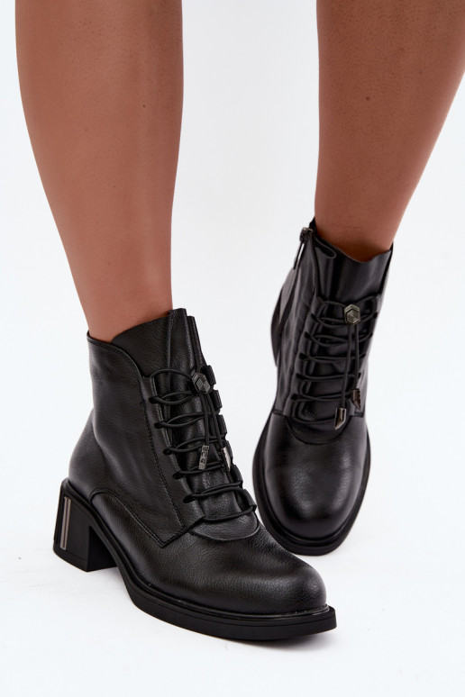 Bottines isolées en cuir naturel Klocke Vinceza 89161 en couleur noire