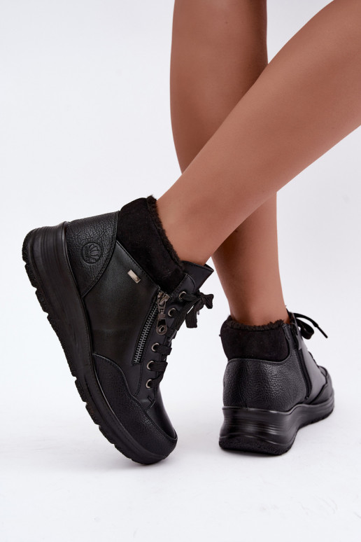 Bottines isolées pour femmes avec fourrure à l'intérieur en couleur noire Parvella