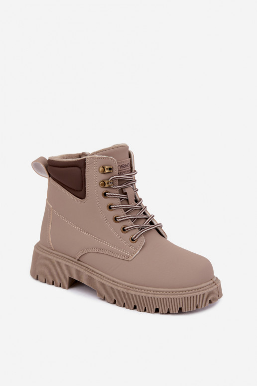 Chaussures pour femmes isolées, couleur sable Sarvella