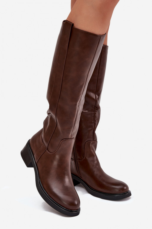 Bottes hautes pour femmes à petit talon en marron Averna