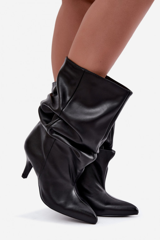 Bottines slouchy à talons en noir Gelra