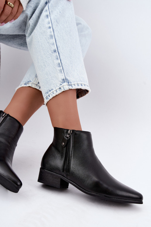 Bottines en cuir à petit talon Vinceza 133136 en couleur noire