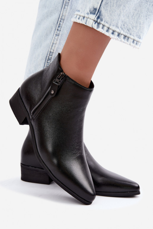 Bottines en cuir à petit talon Vinceza 133136 en couleur noire