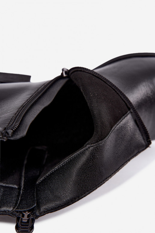 Bottines en cuir à petit talon Vinceza 133136 en couleur noire