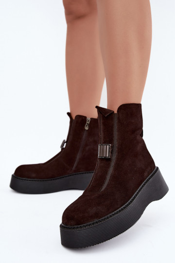 Bottines en suède synthétique avec plateforme isolées D&A CR62-3448 en couleur chocolat 2