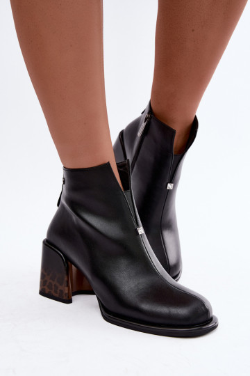 Bottines isolées pour femmes en simili cuir avec talons GOE UU2N4204 noires