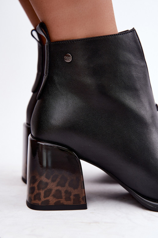 Bottines isolées pour femmes en simili cuir avec talons GOE UU2N4204 noires