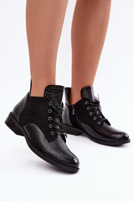 Bottines isolées avec design en relief Vinceza 16524 noires