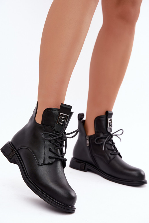 bottines isolées avec talons larges et ornements D&A MK62-7034 en noir