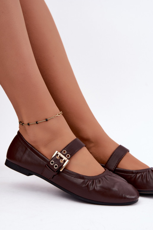 ballerines avec volants et brides en chocolat Irelissa