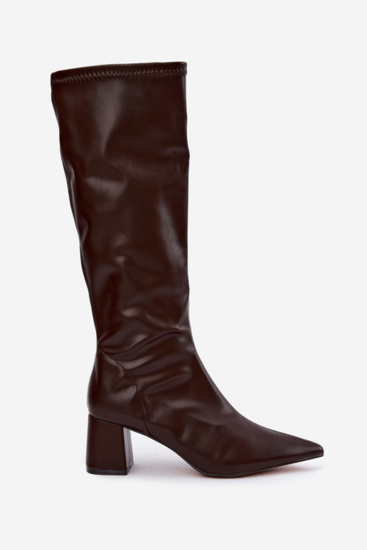bottes hautes avec talons et bouts pointus en cuir synthétique en chocolat Amora