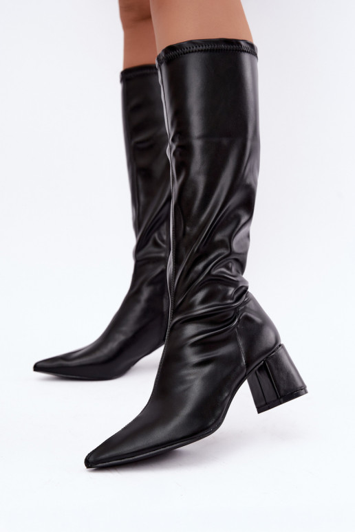 bottes hautes avec talons et bouts pointus en cuir synthétique en noir Amora