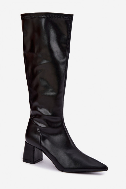 bottes hautes avec talons et bouts pointus en cuir synthétique en noir Amora