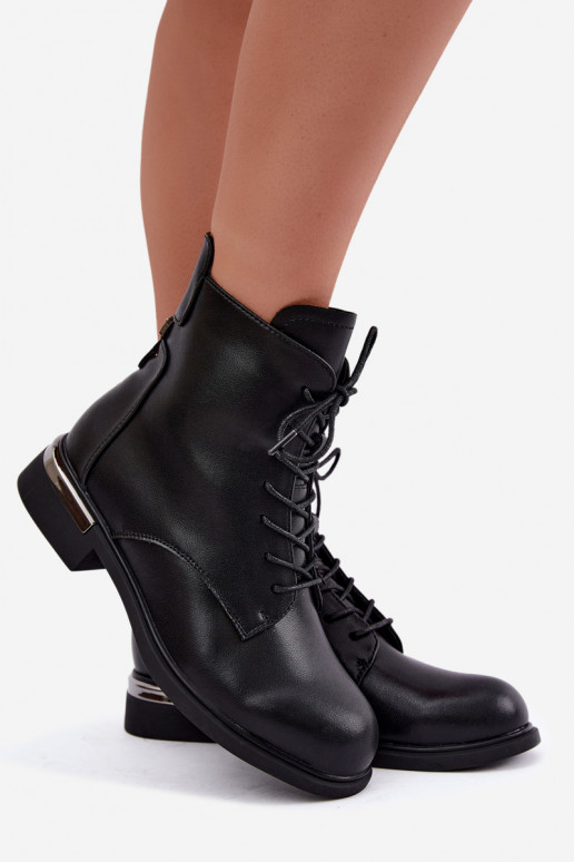 Bottines en cuir isolées avec larges talons en noir Vinceza 86450