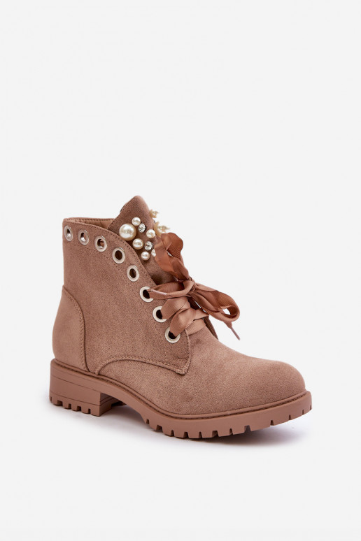 Bottines chaudes avec perles synthétiques et ruban en sable Perla