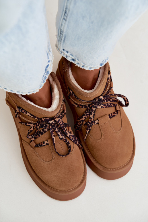 Bottes de neige en faux daim marron avec plateforme et détails élégants GOE UU2N4920