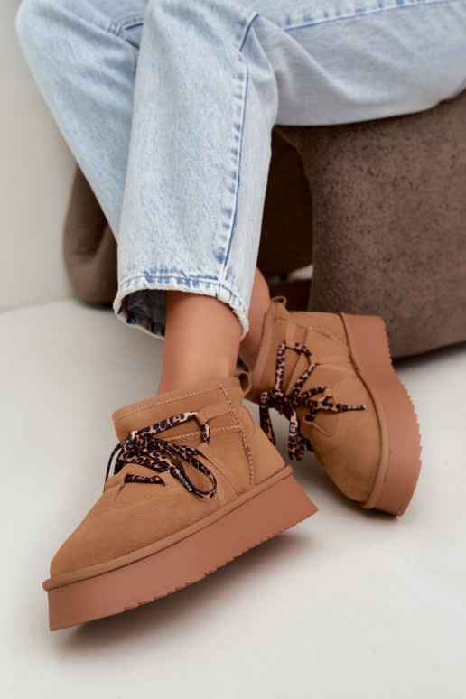 Bottes de neige en faux daim marron avec plateforme et détails élégants GOE UU2N4920