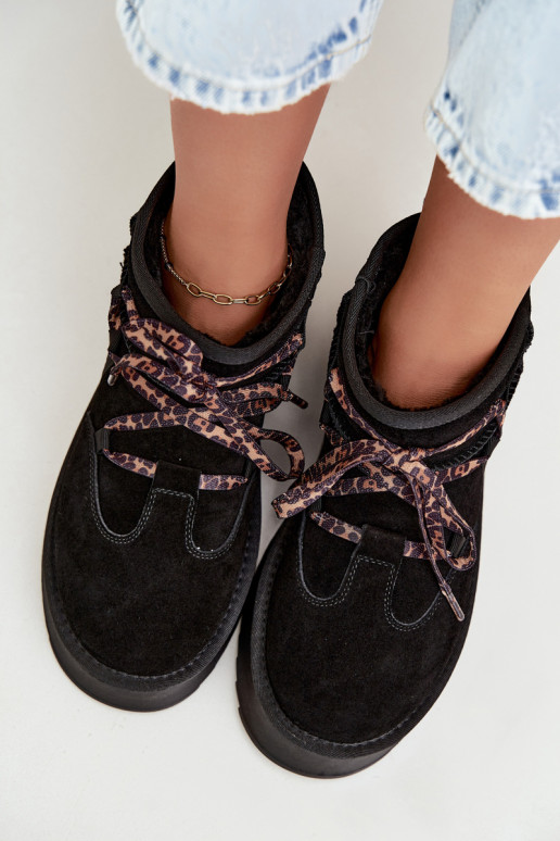 Bottes de neige en faux daim noires avec plateforme et détails élégants GOE UU2N4919