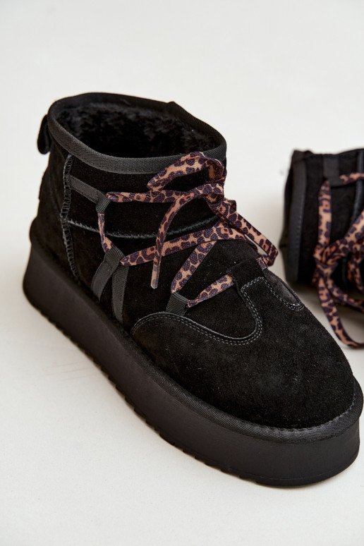 Bottes de neige en faux daim noires avec plateforme et détails élégants GOE UU2N4919