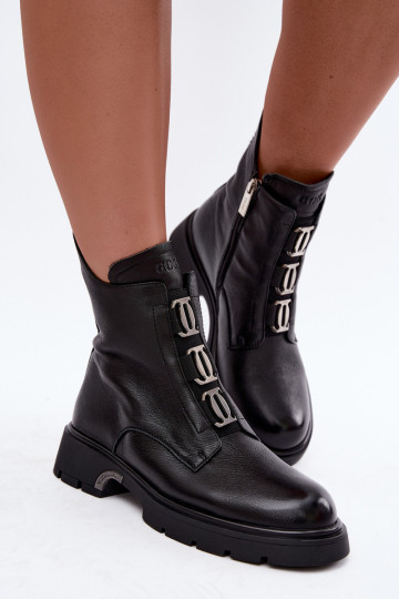 Bottines en cuir isolées avec détails élégants GOE UU2N4138 noires