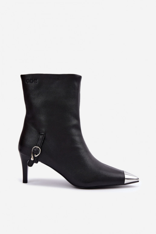 Bottines en cuir isolées avec talons fins GOE UU2N4226 noires