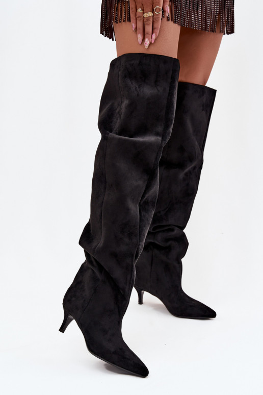 Bottes hautes à enfiler pour femmes avec talons fins en noir Ysolienne