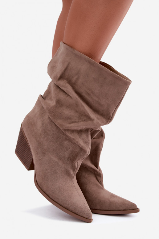 Bottines pour femmes froissées à talon carré couleur sable Cazela