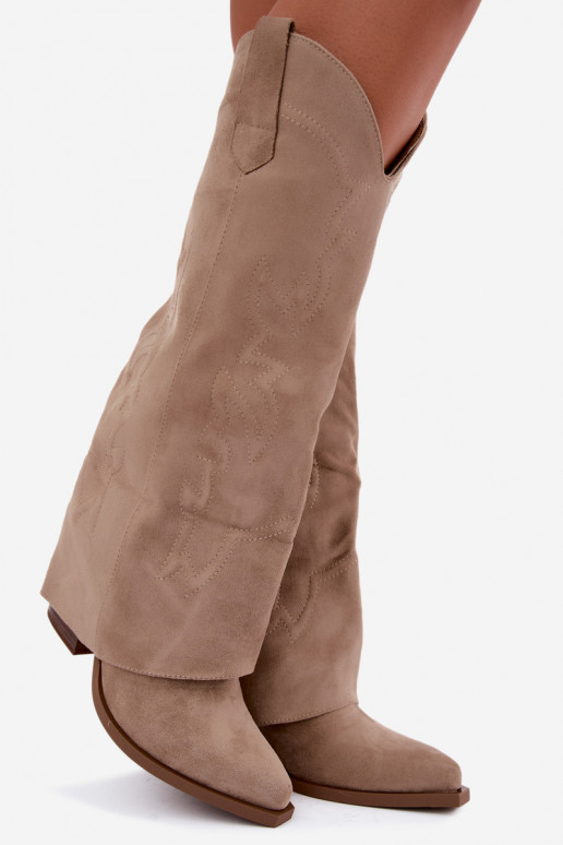 Bottes hautes style cowboy pour femmes avec talons et tige brodée couleur sable Terise