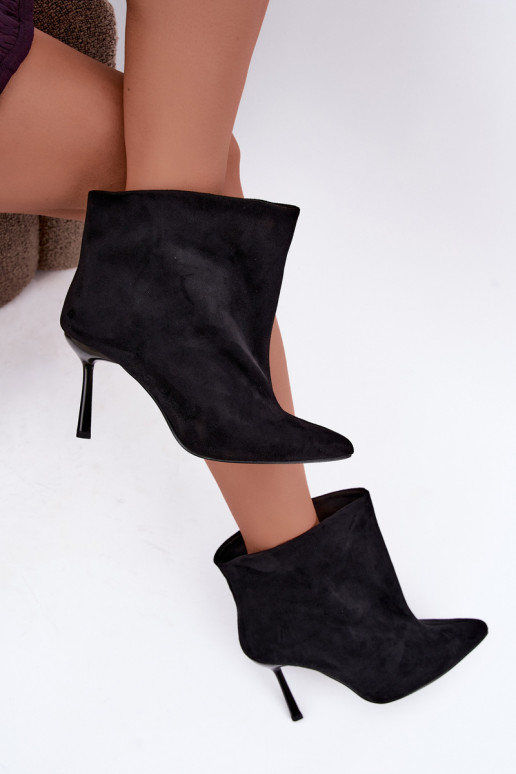 Bottines à enfiler avec talons fins en noir Kamea