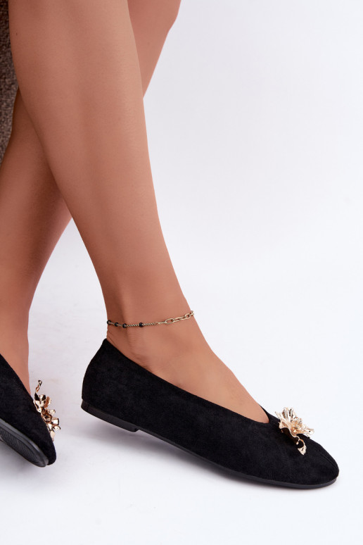 Ballerines avec embellissements en noir Briellea
