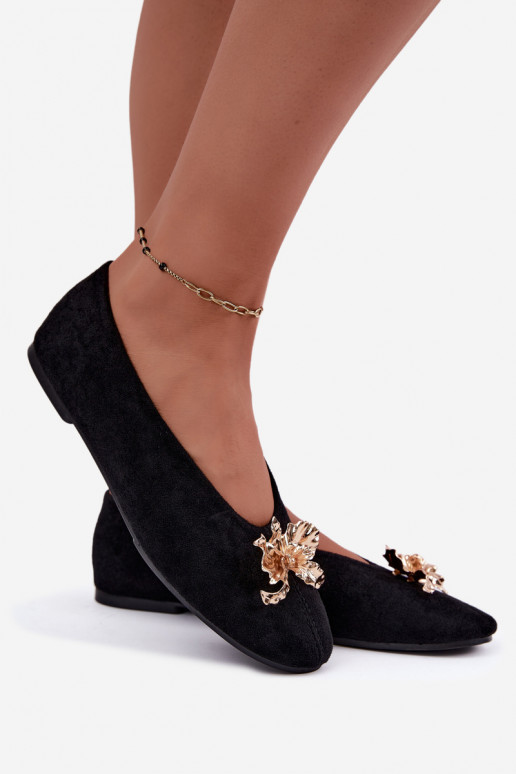 Ballerines avec embellissements en noir Briellea