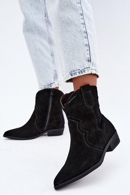 Bottes cowboy en daim noires à petit talon Delsa