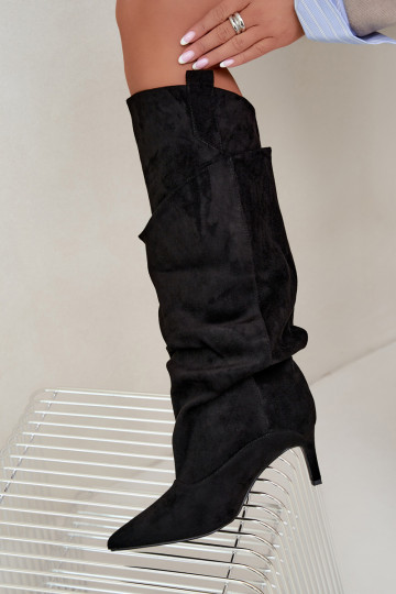 bottes hautes isolées avec volants et talons fins en couleur noire Auretta 2