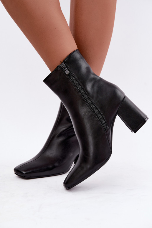 bottines isolées avec talons en couleur noire Tamine