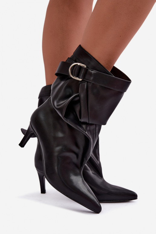 bottines à enfiler avec talons fins et sangles en couleur noire Soreya