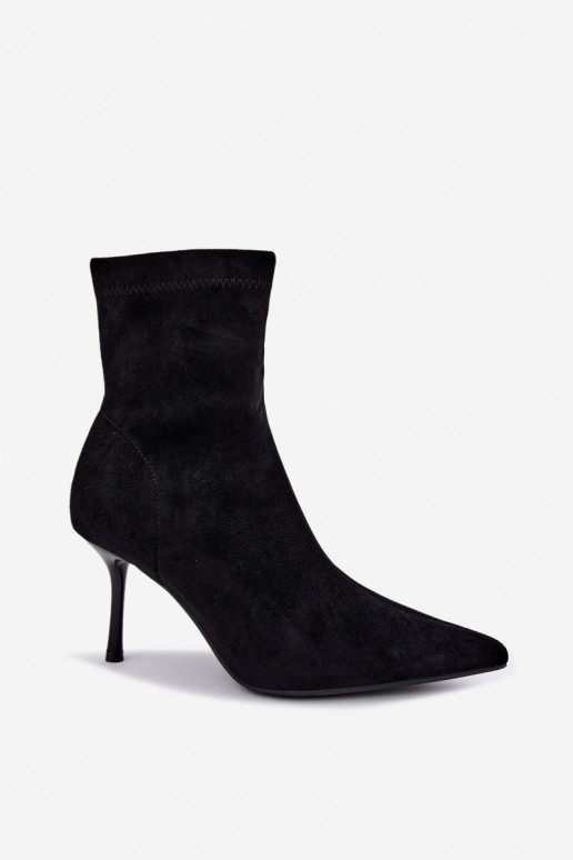 Bottines noires à talons fins Nireya