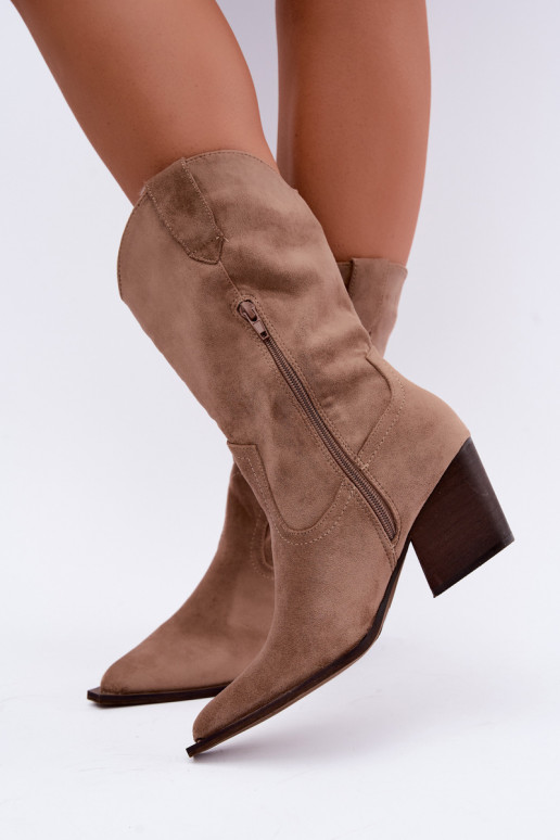 Bottines beiges isolées de style cowboy avec talons Serenza