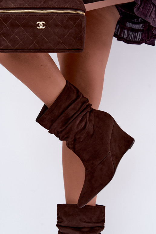 Bottines brunes froissées avec plateforme Thalene
