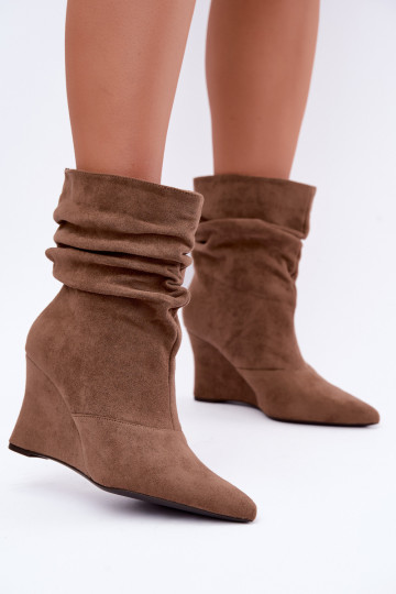Bottines beiges froissées avec plateforme Thalene 2