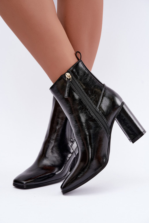 Bottines noires avec effet verni Kallista