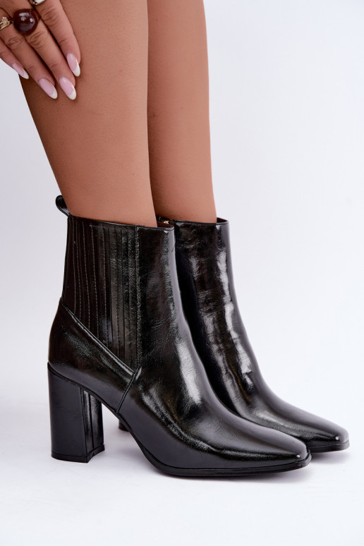 Bottines noires avec effet verni Kallista