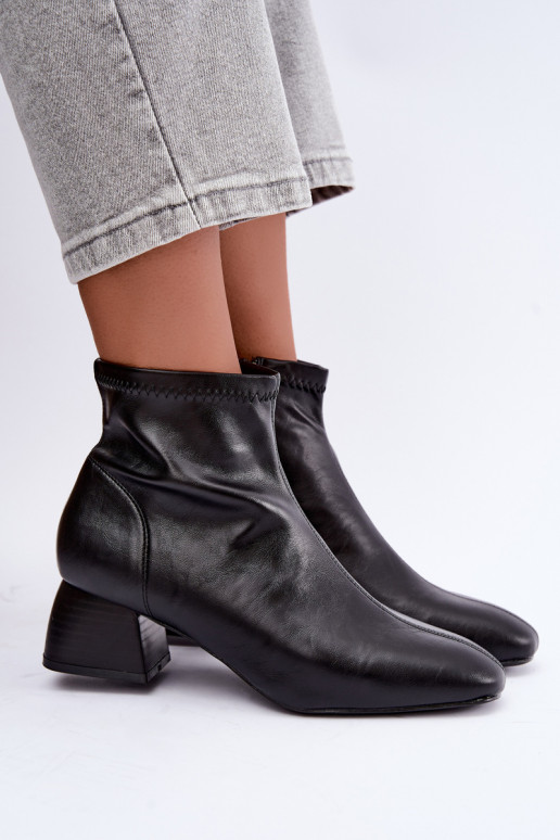 Bottines noires Klocke en simili cuir Estellea