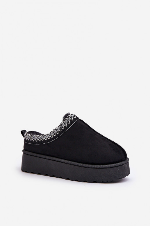 Bottes de neige noires pour femmes sur une plateforme avec isolation et fourrure à l'intérieur Remenia