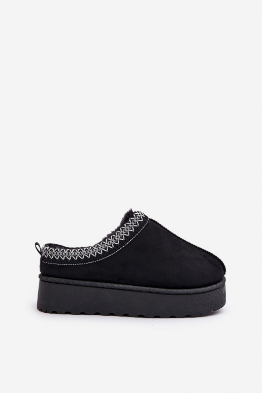 Bottes de neige noires pour femmes sur une plateforme avec isolation et fourrure à l'intérieur Remenia